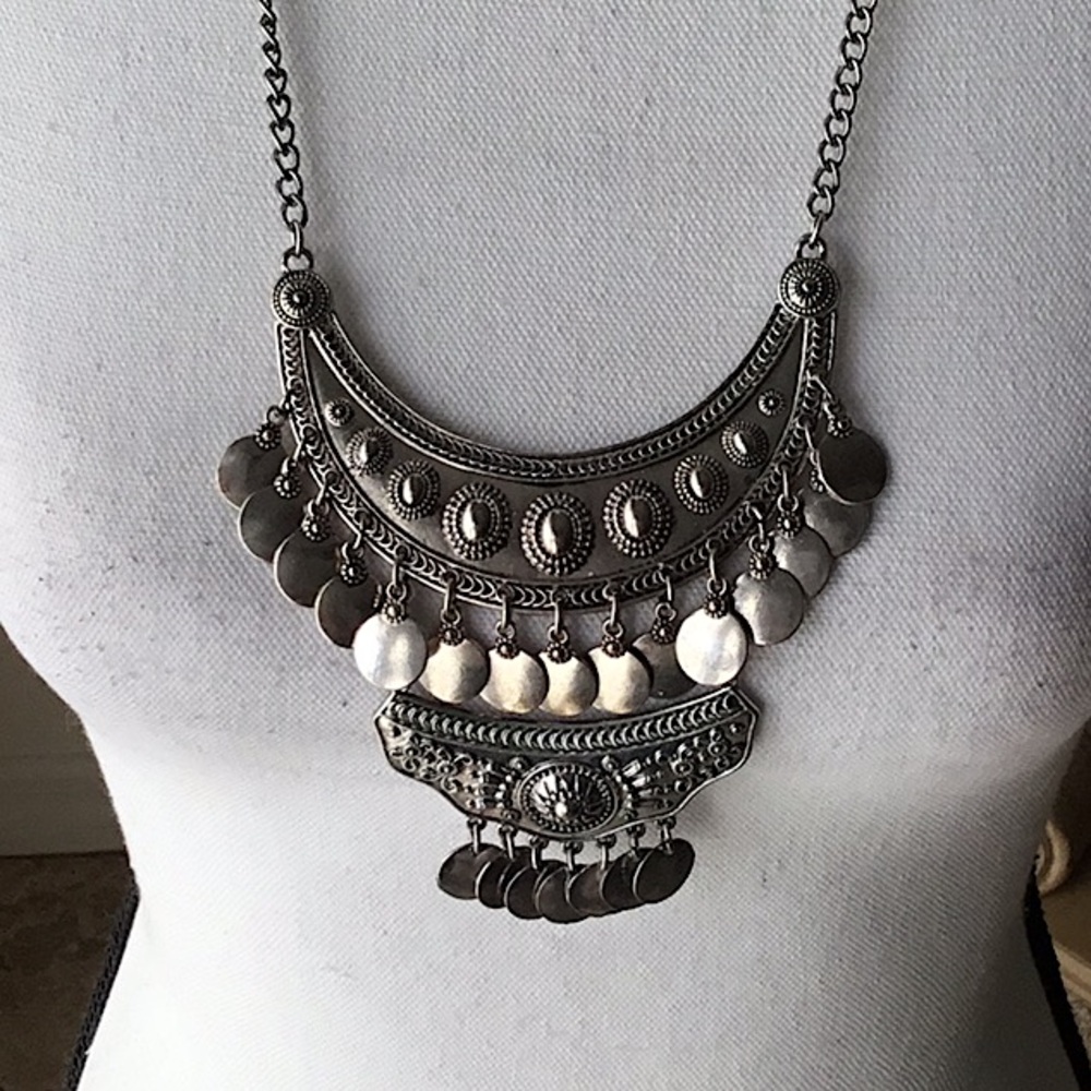 INDIA INSPIRED NECKLACE